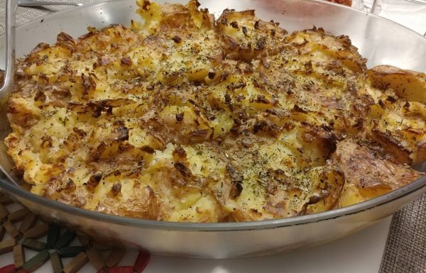 תפוחי אדמה אפויים בעשבי תבלין בתנור-תענוג אמיתי